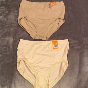 Warners Women’s Brief 6193 Size Medium New 2 Pairs